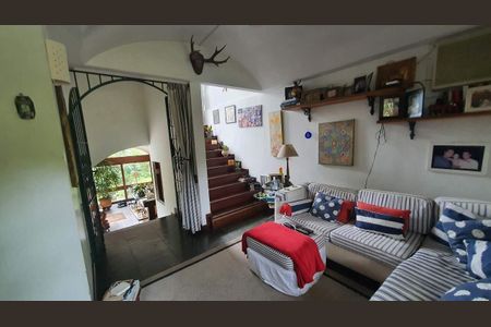 Casa à venda com 700m², 5 quartos e 2 vagas