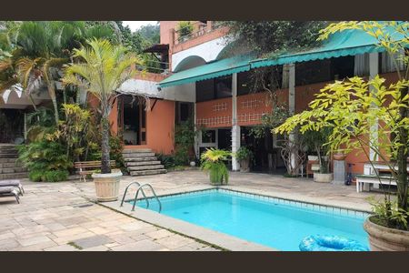 Casa à venda com 700m², 5 quartos e 2 vagas