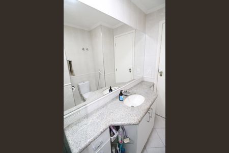 Apartamento para alugar com 128m², 4 quartos e 2 vagasBanheiro Social