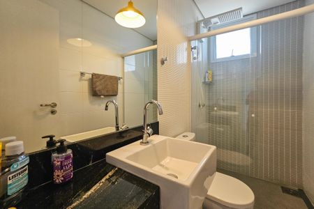 Apartamento para alugar com 137m², 3 quartos e 2 vagas Apartamento para alugar com 137m², 3 quartos e 2 vagasBanheiro da suíte 2