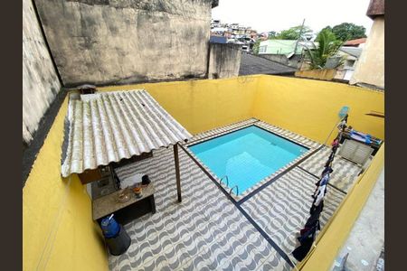 Casa à venda com 180m², 5 quartos e 2 vagas