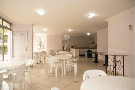 Apartamento para alugar com 53m², 2 quartos e 1 vagaÁrea comum - Salão de festas