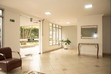 Apartamento para alugar com 53m², 2 quartos e 1 vagaHall social