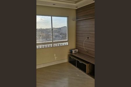 Apartamento à venda com 2 quartos, 44m² em Canhema, Diadema