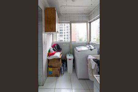 Apartamento para alugar com 70m², 3 quartos e 1 vagaÁrea de Serviço