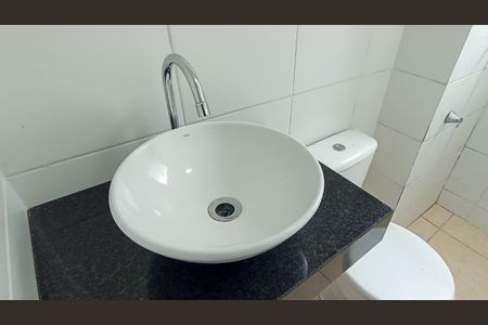 Apartamento para alugar com 51m², 2 quartos e 1 vaga Apartamento para alugar com 51m², 2 quartos e 1 vagaBanheiro