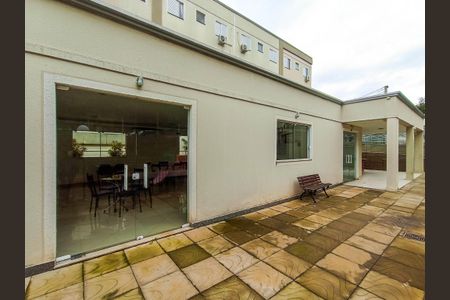 Apartamento para alugar com 51m², 2 quartos e 1 vaga Apartamento para alugar com 51m², 2 quartos e 1 vagaÁrea comum - Salão de festas