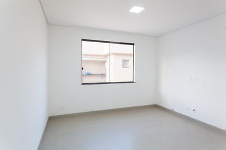 Casa de condomínio à venda com 210m², 3 quartos e 4 vagassuite 3