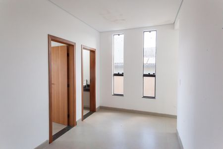 Casa de condomínio à venda com 210m², 3 quartos e 4 vagashall dos quartos 