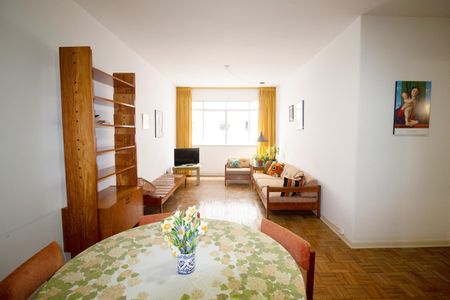 Apartamento para alugar com 83m², 2 quartos e sem vaga Apartamento para alugar com 83m², 2 quartos e sem vagaSala