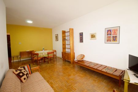 Apartamento para alugar com 83m², 2 quartos e sem vaga Apartamento para alugar com 83m², 2 quartos e sem vagaSala