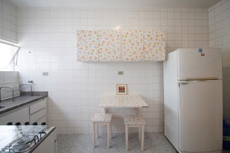 Apartamento para alugar com 83m², 2 quartos e sem vaga Apartamento para alugar com 83m², 2 quartos e sem vagaCozinha