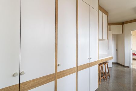 Apartamento à venda com 320m², 3 quartos e 4 vagasCozinha