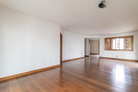 Apartamento à venda com 320m², 3 quartos e 4 vagasSala