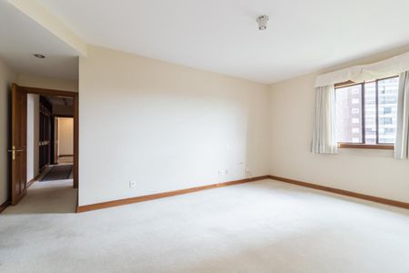 Apartamento à venda com 320m², 3 quartos e 4 vagasSuíte 1