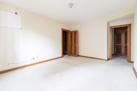 Apartamento à venda com 320m², 3 quartos e 4 vagasSuíte 1