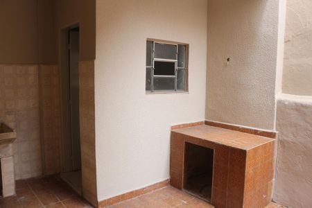 Casa à venda com 130m², 4 quartos e 1 vagaÁrea de Serviço