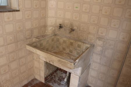 Casa à venda com 130m², 4 quartos e 1 vagaÁrea de Serviço