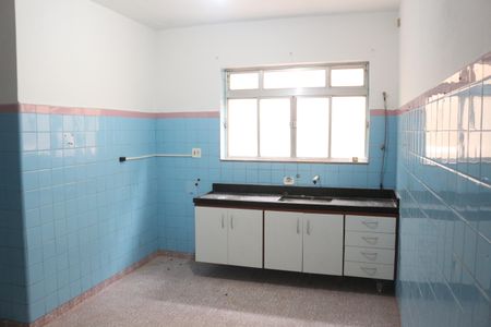 Casa à venda com 130m², 4 quartos e 1 vagaCozinha