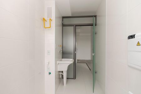 Apartamento à venda com 67m², 2 quartos e 1 vagaÁrea de Serviço