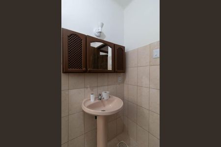 Apartamento para alugar com 96m², 3 quartos e sem vagaBanheiro