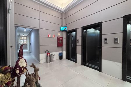 Apartamento para alugar com 96m², 3 quartos e sem vagaHall social