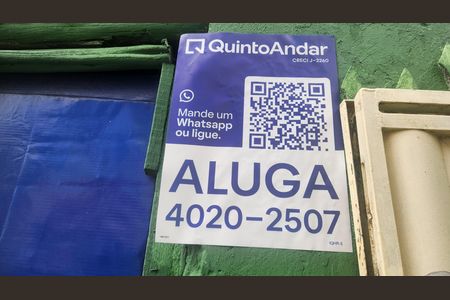 Placa Instalada de casa para alugar com 3 quartos, 240m² em Federação, Salvador
