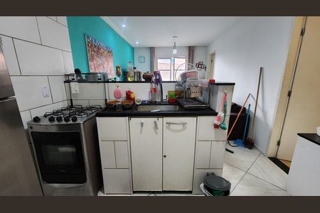 Casa para alugar com 240m², 3 quartos e sem vaga Casa para alugar com 240m², 3 quartos e sem vagaCozinha