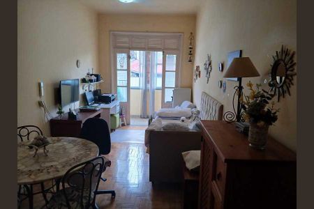 Apartamento à venda com 43m², 1 quarto e sem vaga