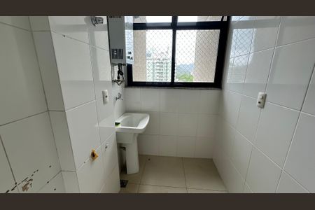 Apartamento à venda com 74m², 3 quartos e 1 vagaÁrea de Serviço