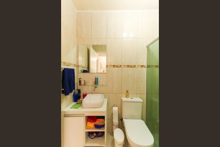 Casa à venda com 195m², 2 quartos e 1 vagaBanheiro