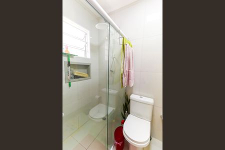 Casa à venda com 195m², 2 quartos e 1 vagaBanheiro da Suíte 1