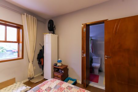 Casa à venda com 195m², 2 quartos e 1 vagaQuarto 1 - Suíte