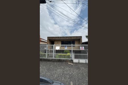 Casa à venda com 375m², 3 quartos e 8 vagasFachada