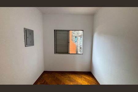 Casa à venda com 375m², 3 quartos e 8 vagasQuarto 2