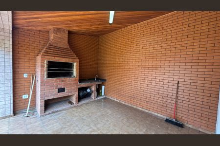 Casa à venda com 375m², 3 quartos e 8 vagasQuintal - Churrasqueira