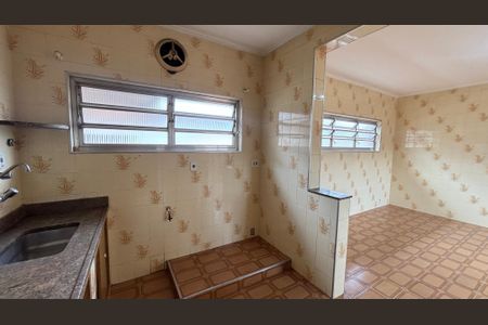 Casa à venda com 375m², 3 quartos e 8 vagasCozinha