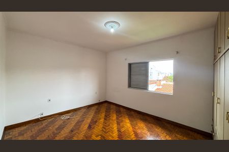 Casa à venda com 375m², 3 quartos e 8 vagasSuite