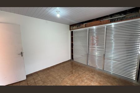 Casa à venda com 375m², 3 quartos e 8 vagasDeposito