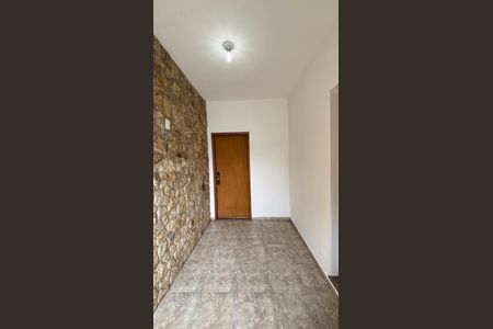 Casa à venda com 375m², 3 quartos e 8 vagasEntrada