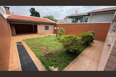 Casa à venda com 375m², 3 quartos e 8 vagasQuintal