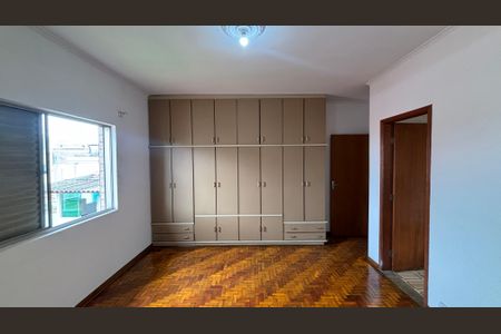 Casa à venda com 375m², 3 quartos e 8 vagasSuite