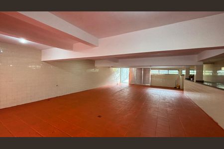 Casa à venda com 375m², 3 quartos e 8 vagasGaragem
