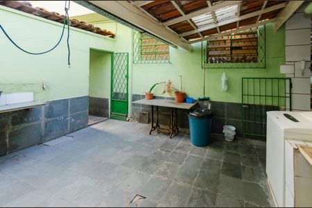 Casa à venda com 249m², 3 quartos e 3 vagasÁrea de serviço