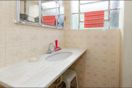 Casa à venda com 249m², 3 quartos e 3 vagasCasa de fundos