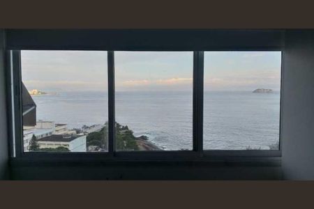 Apartamento à venda com 65m², 2 quartos e sem vaga