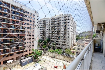 Apartamento à venda com 81m², 3 quartos e 1 vagaSala