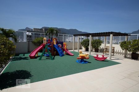 Apartamento à venda com 81m², 3 quartos e 1 vagaÁrea comum