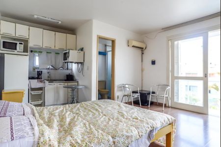 Studio de apartamento para alugar com 1 quarto, 30m² em Tristeza, Porto Alegre