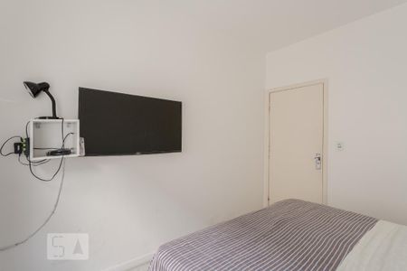 Apartamento para alugar com 210m², 3 quartos e 2 vagas Apartamento para alugar com 210m², 3 quartos e 2 vagasSuíte